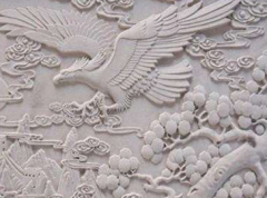 大理石雕塑的制作流程是什么？它有哪些特點(diǎn)？